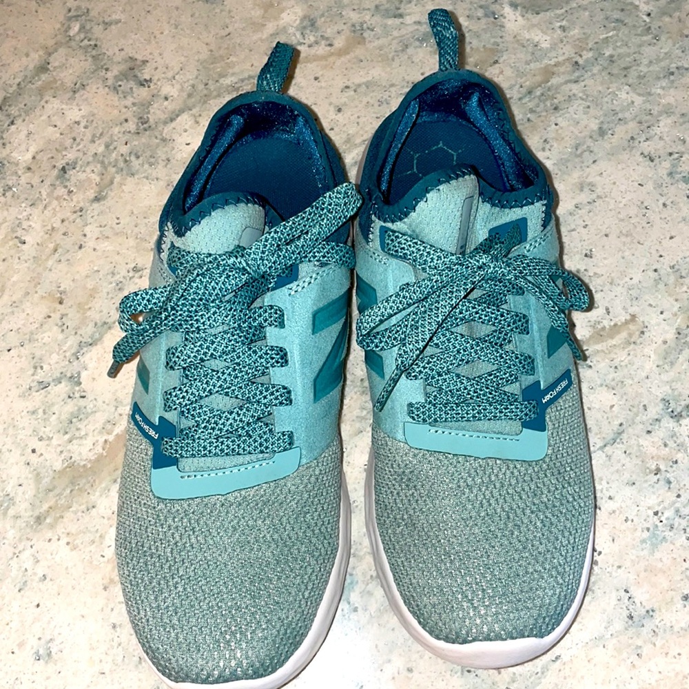 New balance women’s running shoes 9